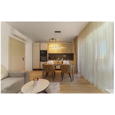 Beautiful In With Wifi Apartamento